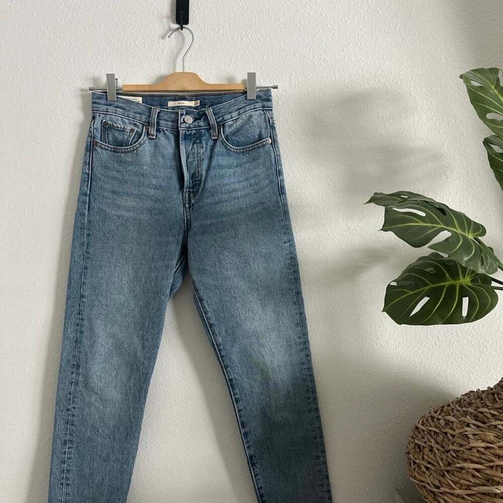 Levi's Blue Straight Leg Women's Jeans